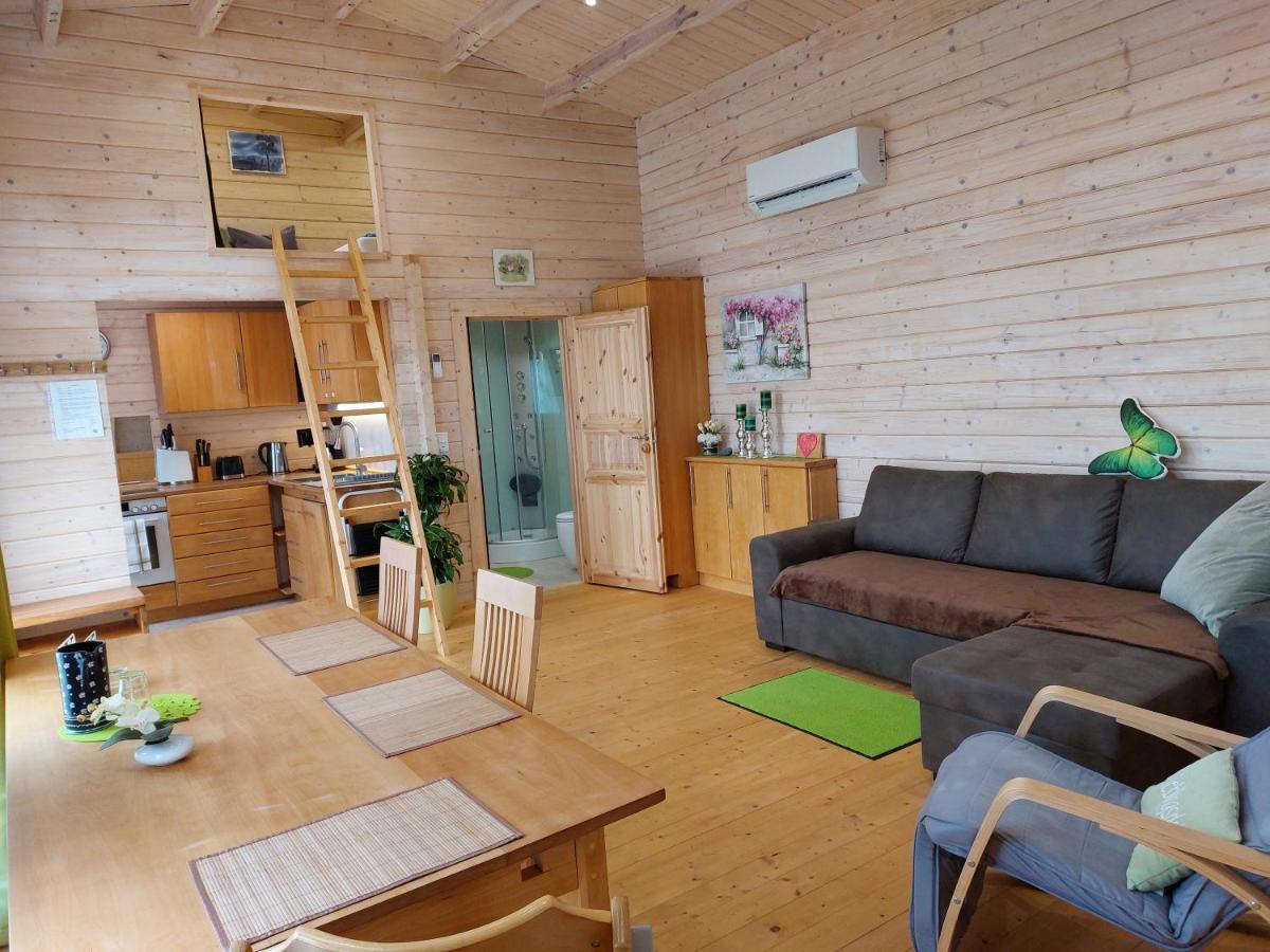 Keidelheim Chalet Im Spiel- Und Obstgarten מראה חיצוני תמונה