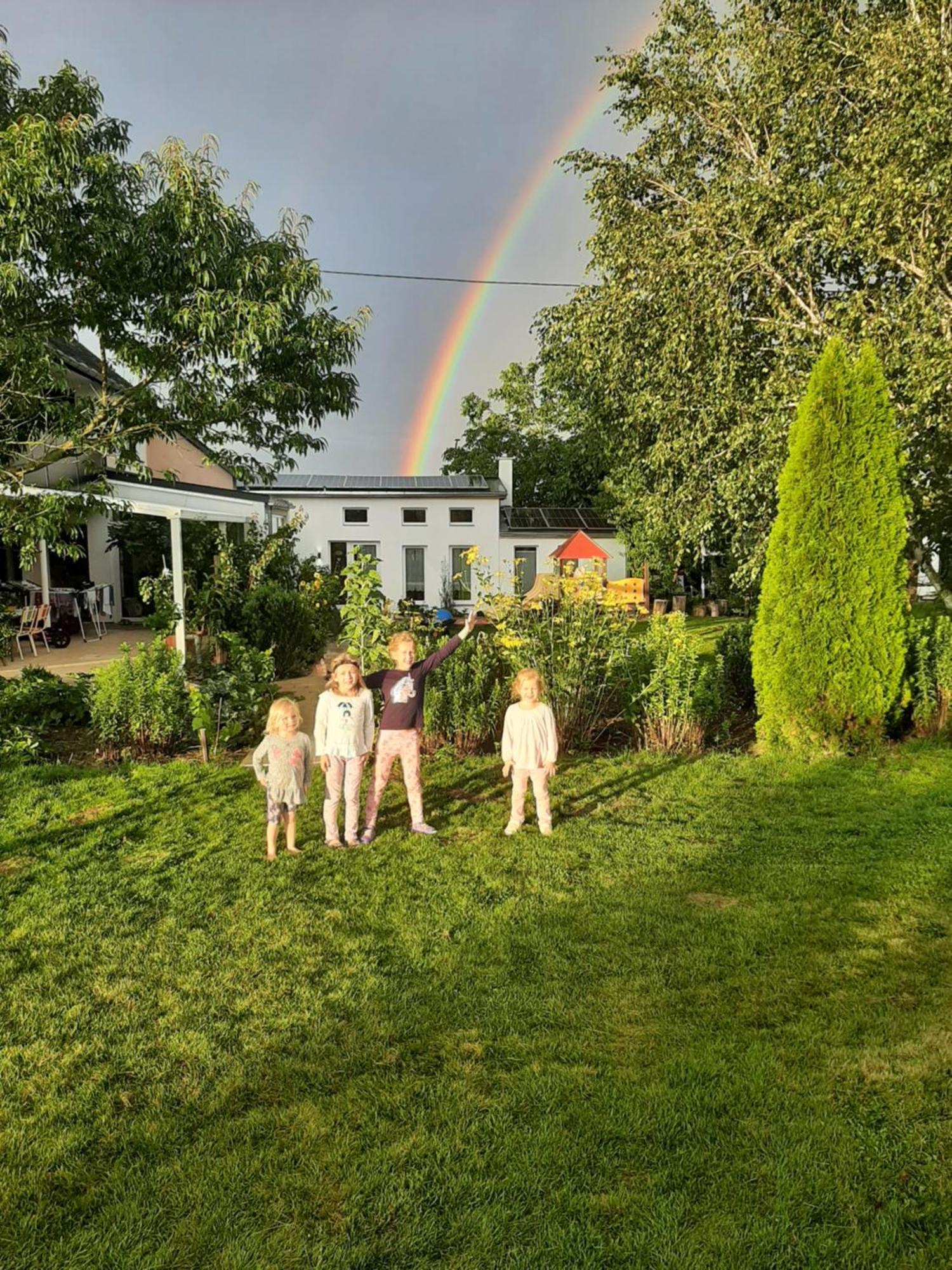 Keidelheim Chalet Im Spiel- Und Obstgarten מראה חיצוני תמונה